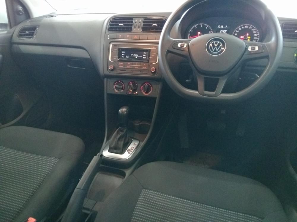 Volkswagen Polo Vivo Hatch 1.6 Comfortline Tiptronic
