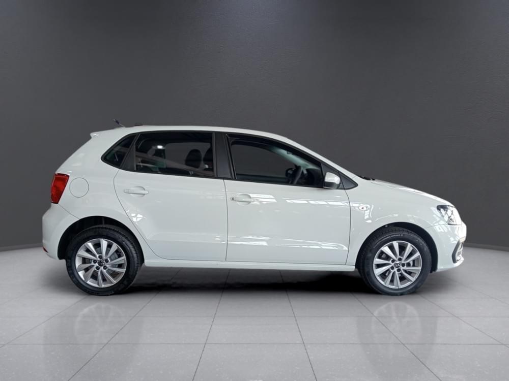 Volkswagen N/A 1.6 Life Tipt
