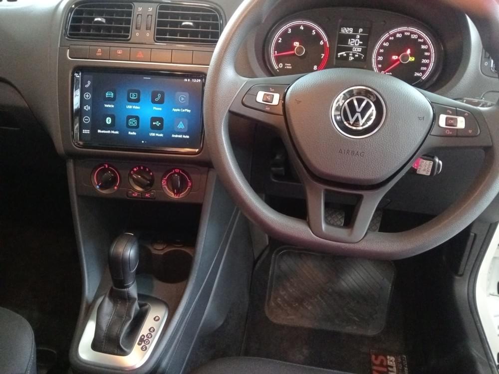 Volkswagen N/A 1.6 Life Tipt
