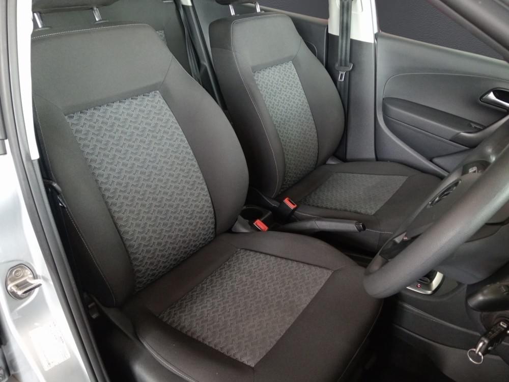 Volkswagen Polo Vivo Hatch 1.6 Life Tipt