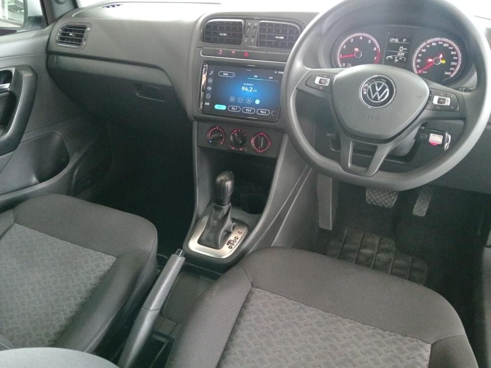 Volkswagen Polo Vivo Hatch 1.6 Life Tipt