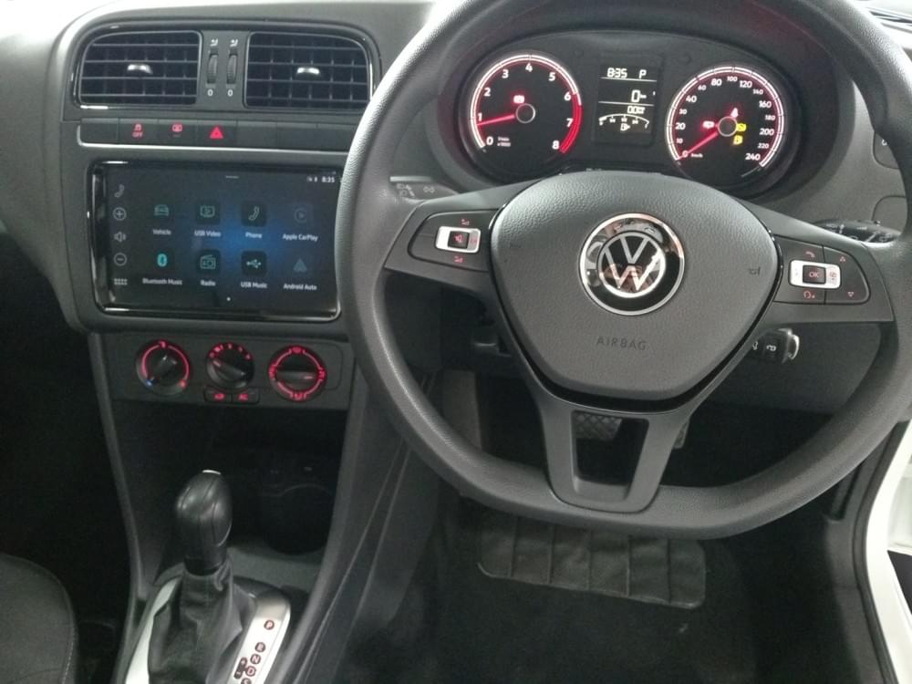 Volkswagen Polo Vivo Hatch 1.6 Life