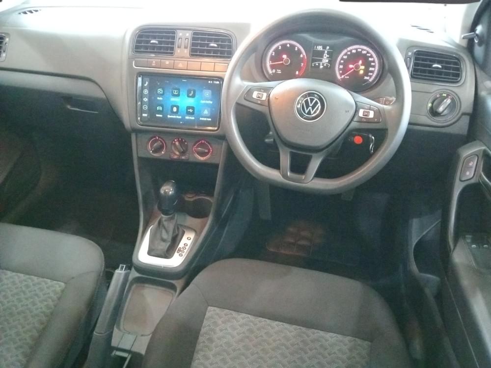 Volkswagen Polo Vivo Hatch 1.6 Life Tipt