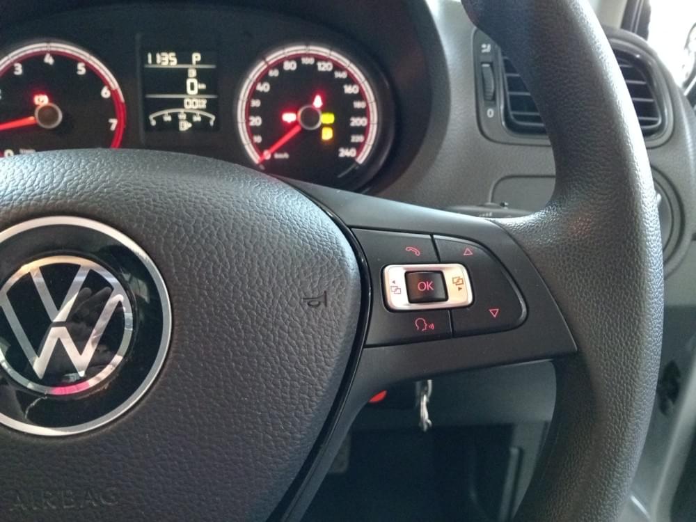 Volkswagen Polo Vivo Hatch 1.6 Life Tipt