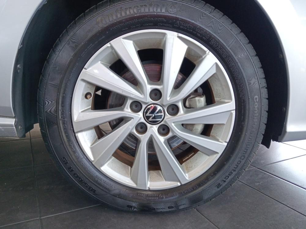 Volkswagen Polo Vivo Hatch 1.6 Life Tipt