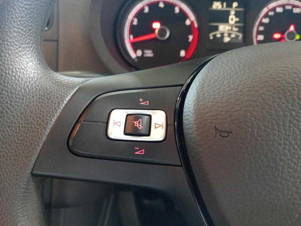 Volkswagen Polo Vivo Hatch 1.6 Life Tipt