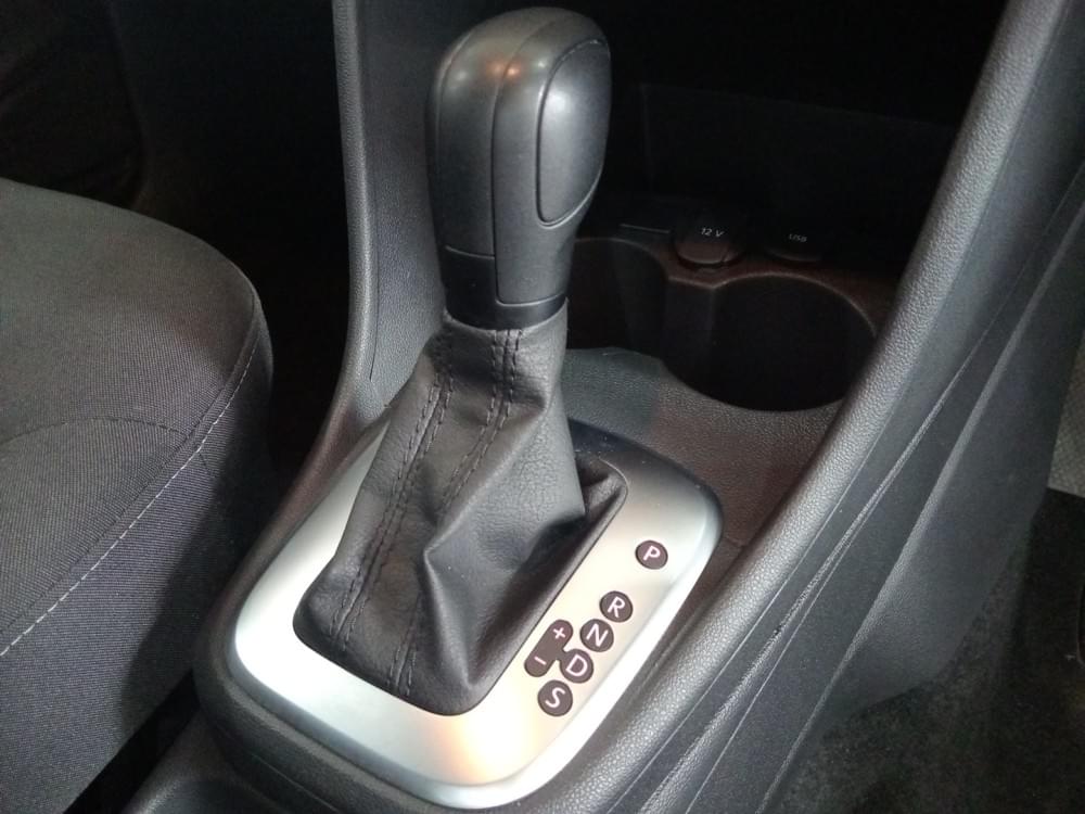 Volkswagen Polo Vivo Hatch 1.6 Life Tipt