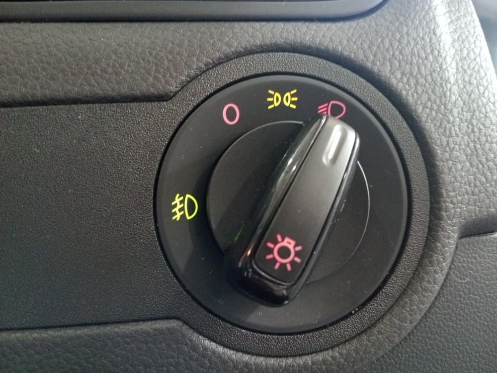 Volkswagen Polo Vivo Hatch 1.6 Life Tipt