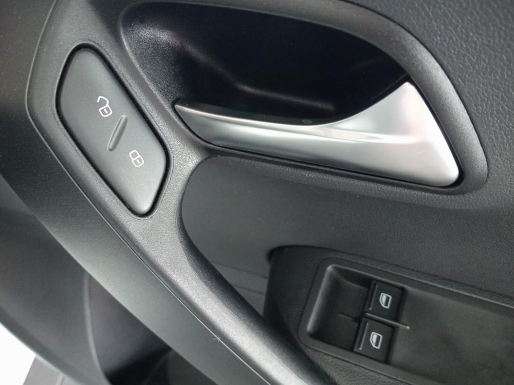 Volkswagen Polo Vivo Hatch 1.4 Trendline