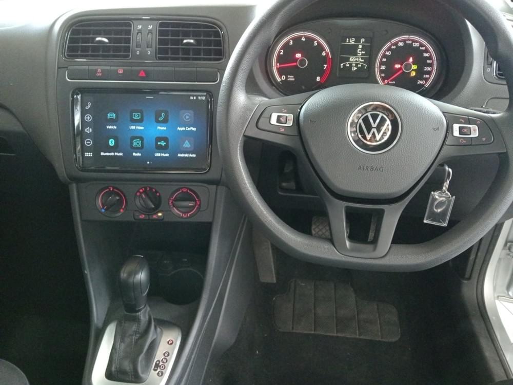 Volkswagen Polo Vivo Hatch 1.6 Life Tipt