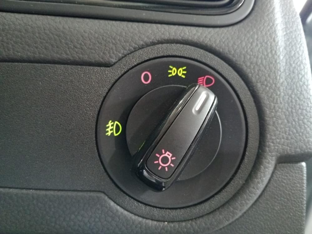 Volkswagen Polo Vivo Hatch 1.6 Life Tipt