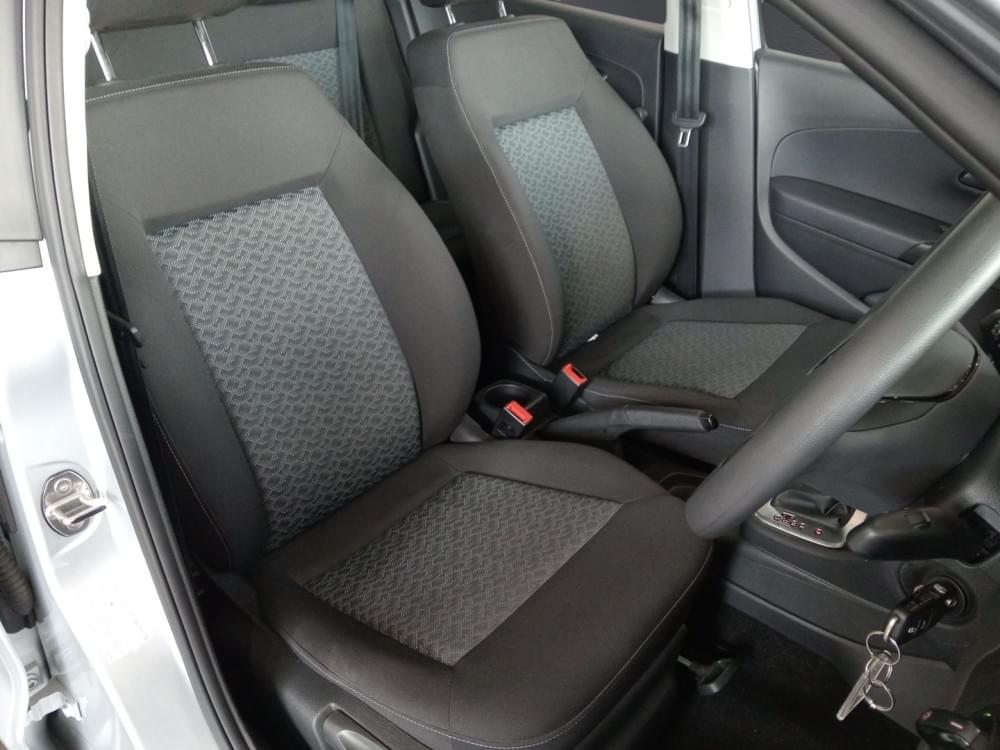 Volkswagen N/A 1.6 Life Tipt