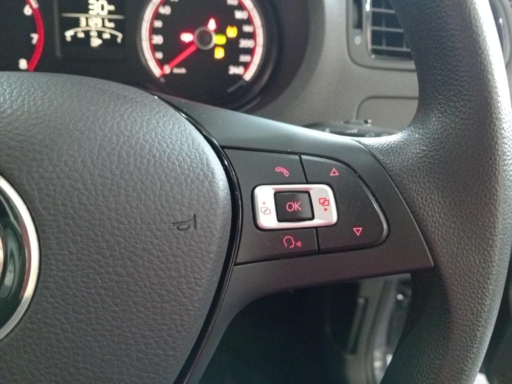 Volkswagen Polo Vivo Hatch 1.6 Life