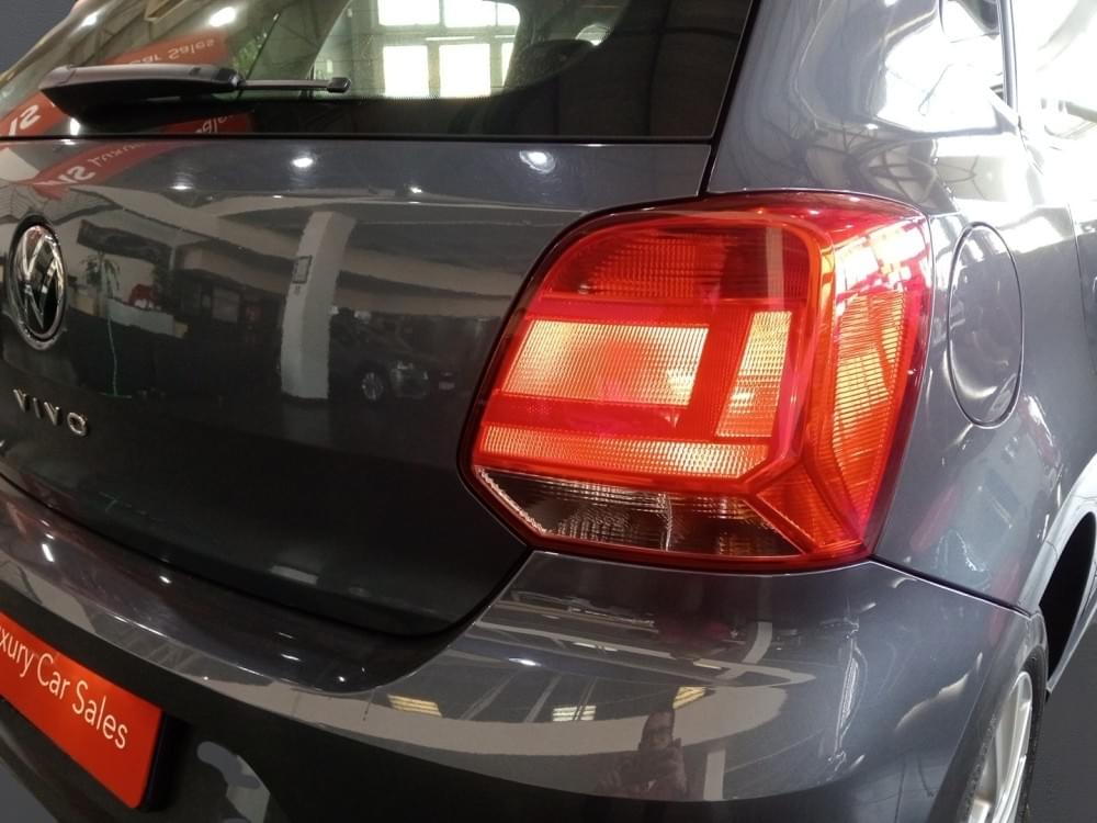 Volkswagen Polo Vivo Hatch 1.6 Life