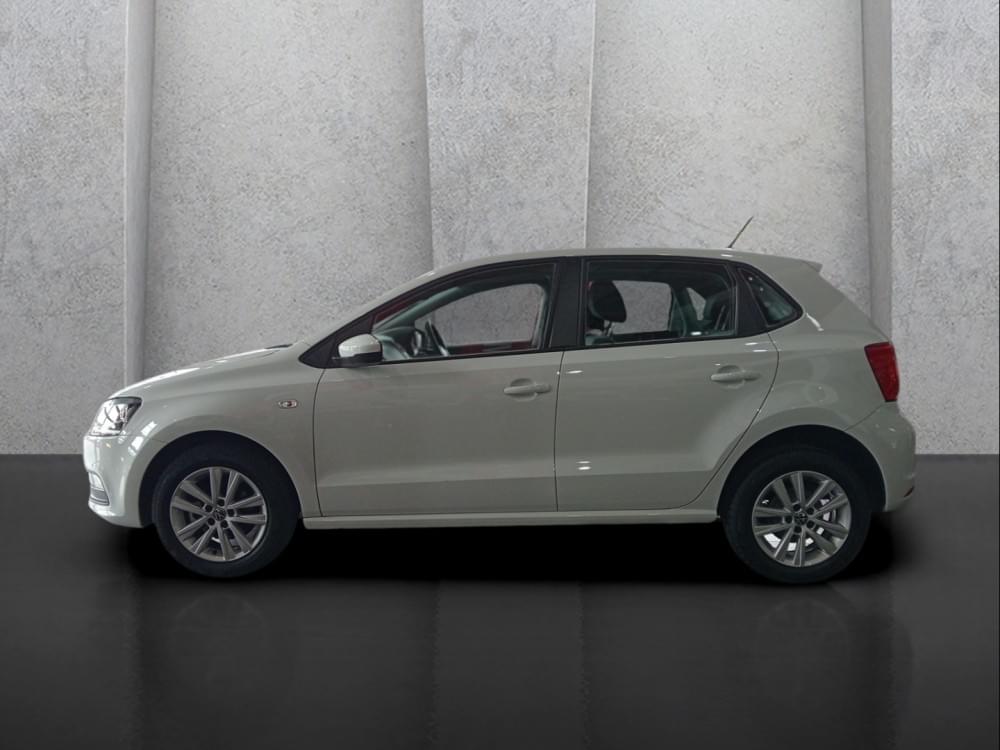 Volkswagen Polo Vivo Hatch 1.6 Comfortline Tiptronic