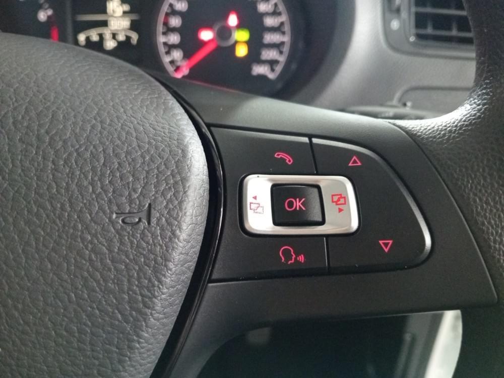 Volkswagen Polo Vivo Hatch 1.6 Comfortline Tiptronic