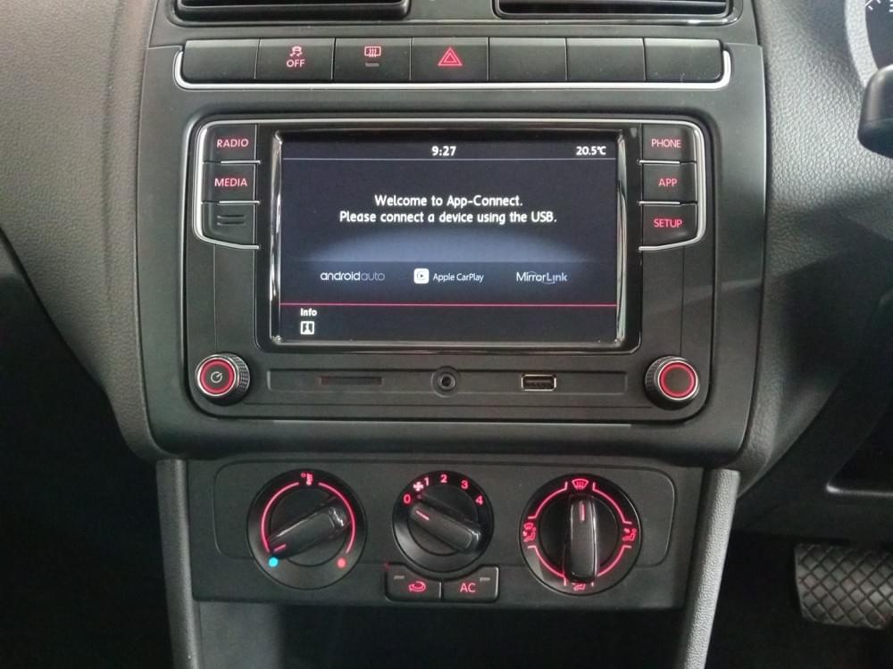 Volkswagen Polo Vivo Hatch 1.6 Comfortline Tiptronic