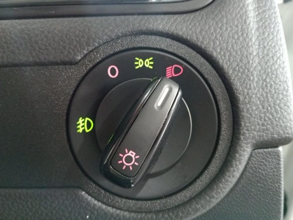 Volkswagen Polo Vivo Hatch 1.6 Comfortline Tiptronic