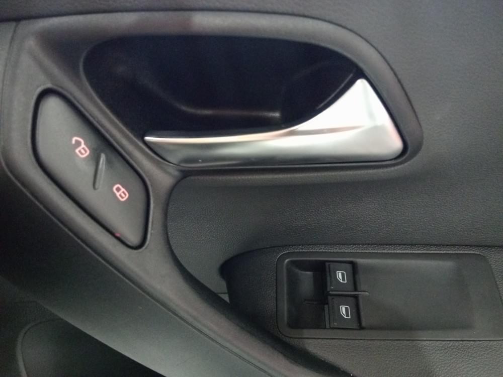 Volkswagen Polo Vivo Hatch 1.6 Comfortline Tiptronic