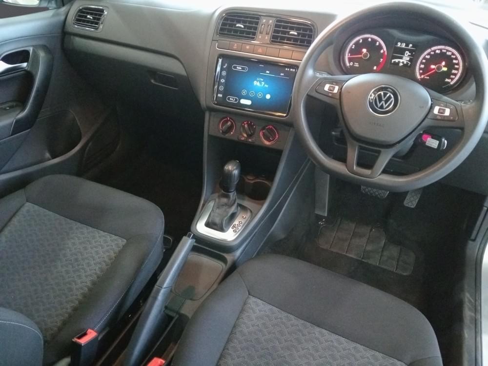 Volkswagen Polo Vivo Hatch 1.6 Life Tipt
