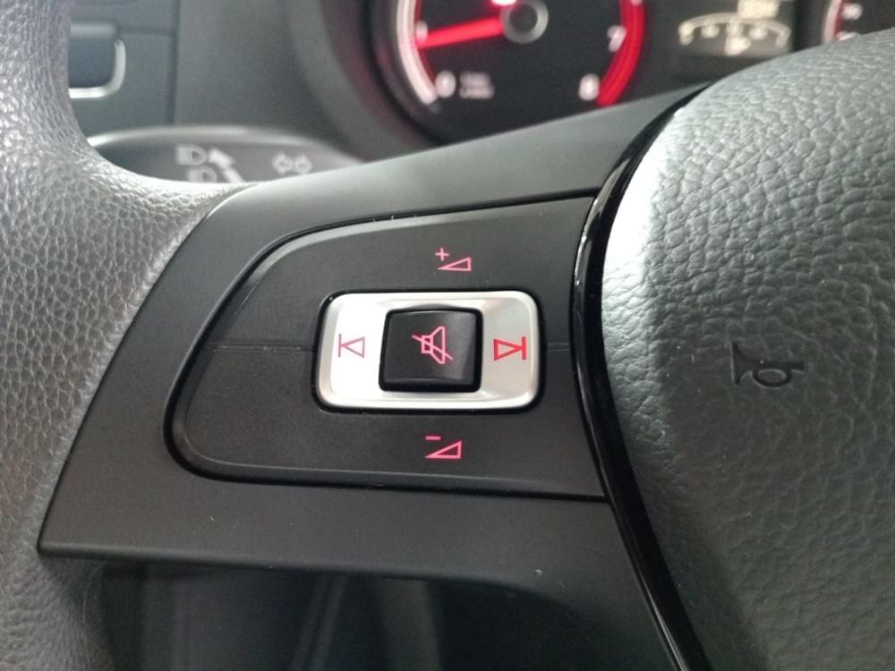 Volkswagen Polo Vivo Hatch 1.6 Life Tipt