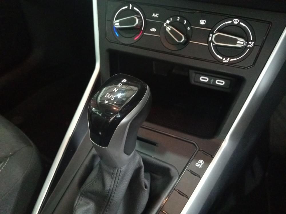 Volkswagen Polo Hatch 1.0 Tsi Life Dsg