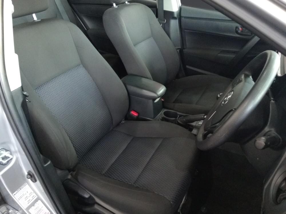 Toyota Corolla Quest 1.8 Plus