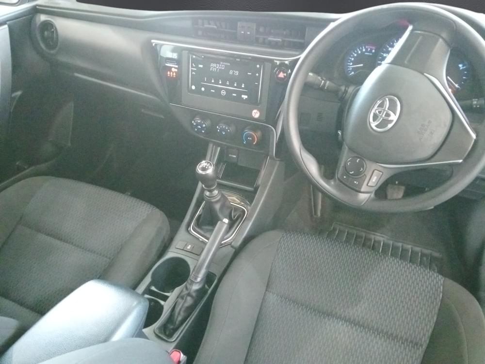 Toyota Corolla Quest 1.8 Plus