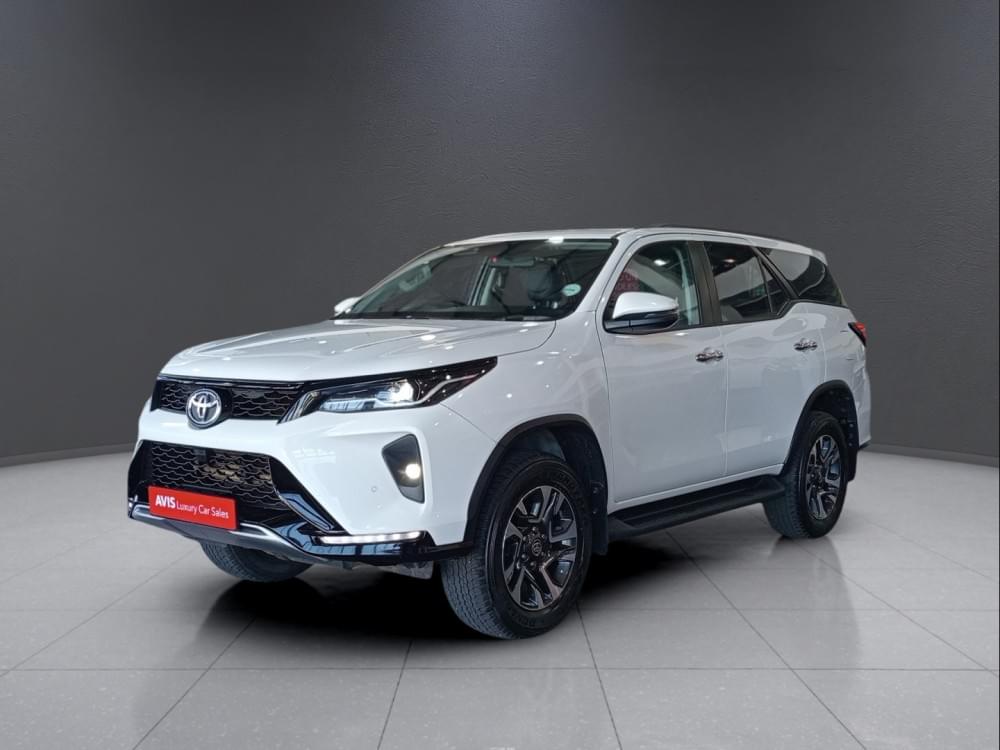 Toyota Fortuner 2.4 Gd-6 Rb 6At