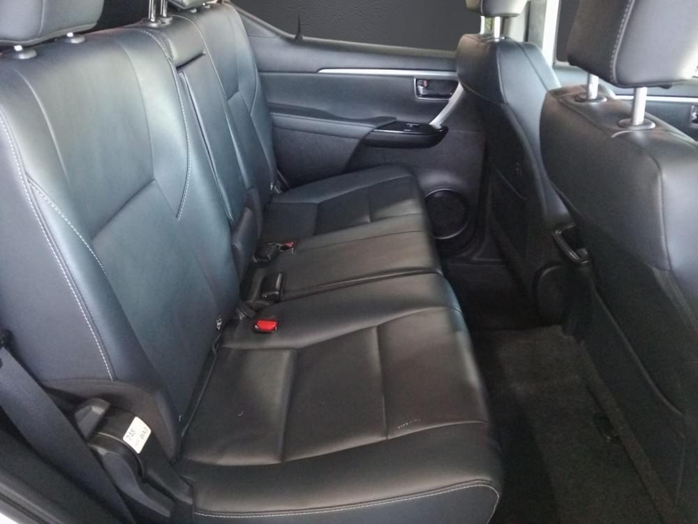 Toyota Fortuner 2.4 Gd-6 Rb 6At