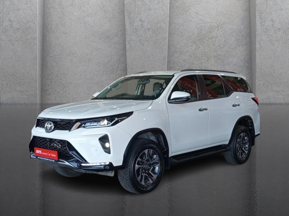 Toyota Fortuner 2.4 Gd-6 Rb At