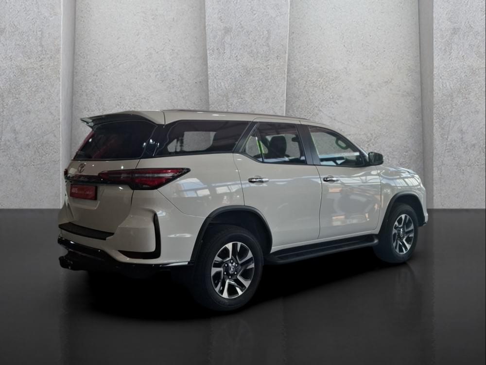 Toyota Fortuner 2.4 Gd-6 Rb 6At