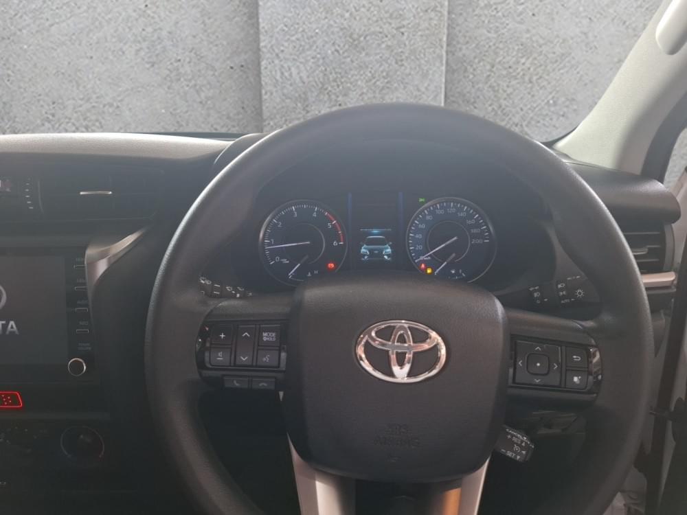 Toyota Fortuner 2.4 Gd-6 Rb 6At