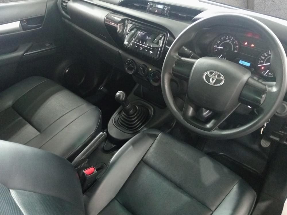 Toyota Hilux 2.7 Vvti S Ac