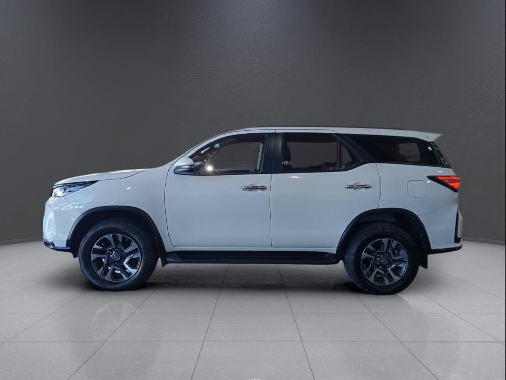 Toyota Fortuner 2.8 Gd-6 Rb At
