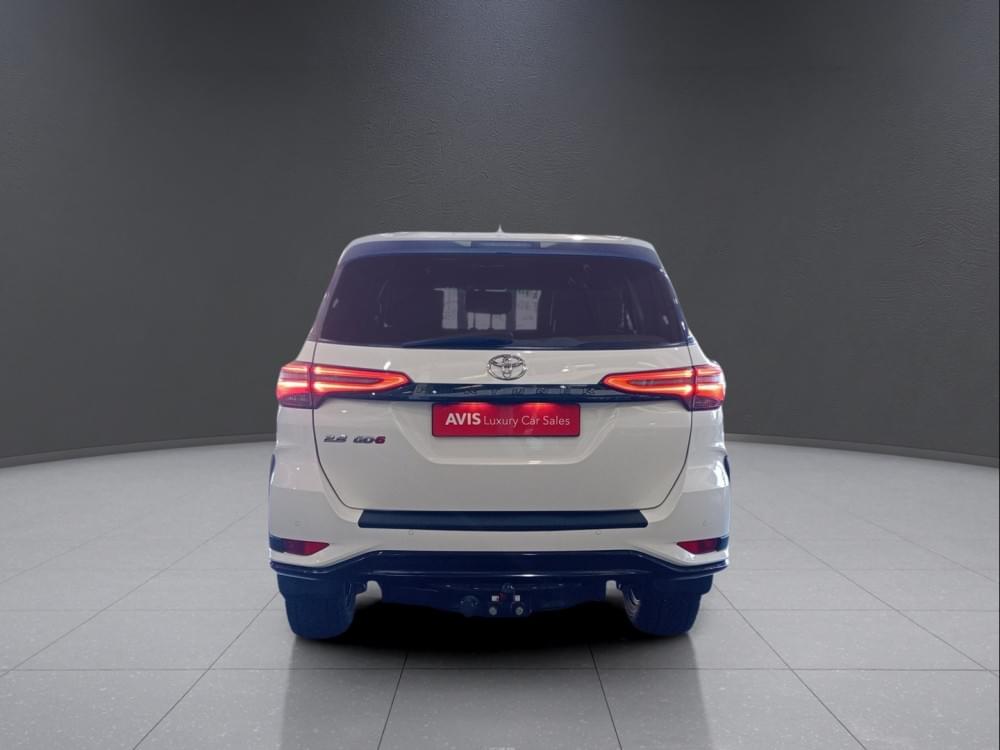 Toyota Fortuner 2.8 Gd-6 Rb At
