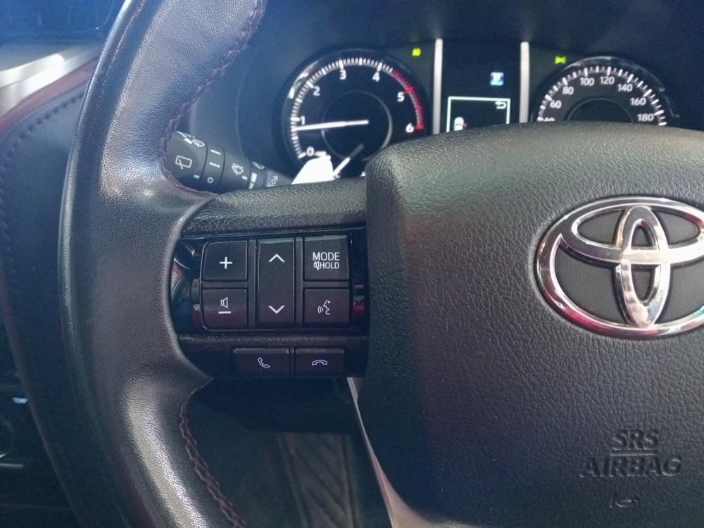 Toyota Fortuner 2.8 Gd-6 Rb At