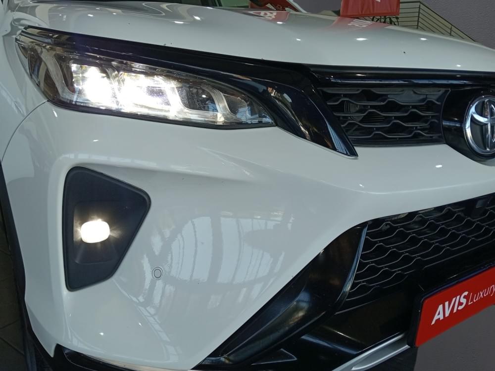 Toyota Fortuner 2.8 Gd-6 Rb At