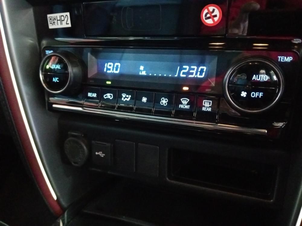 Toyota Fortuner 2.8 Gd-6 Rb At