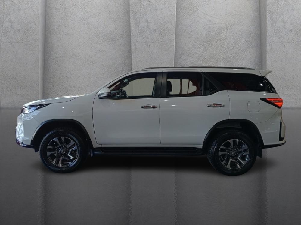 Toyota Fortuner 2.8 Gd-6 Rb At