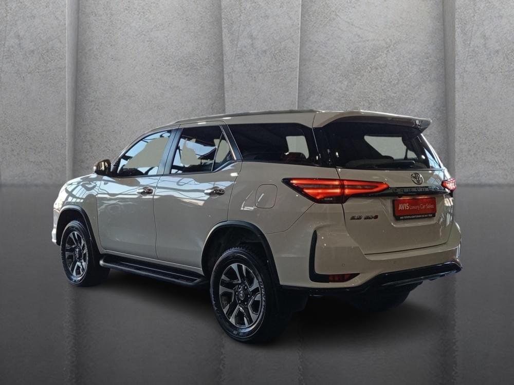 Toyota Fortuner 2.8 Gd-6 Rb At