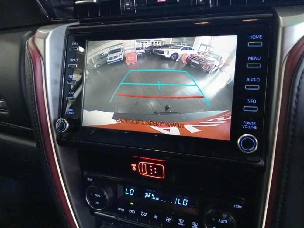 Toyota Fortuner 2.8 Gd-6 Rb At