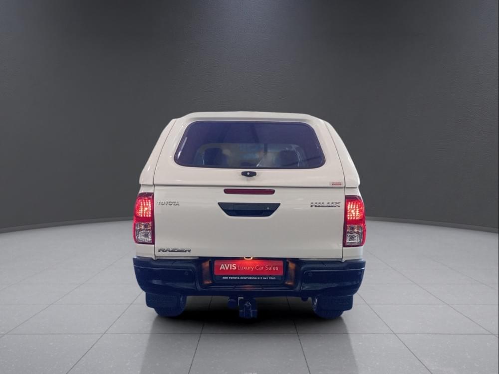 Toyota Hilux 2.4 Gd-6 Raider D Cab At