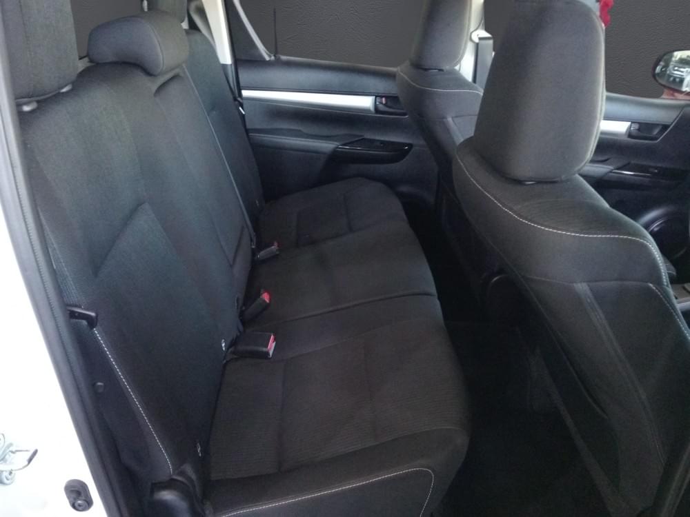 Toyota Hilux 2.4 Gd-6 Raider D Cab At