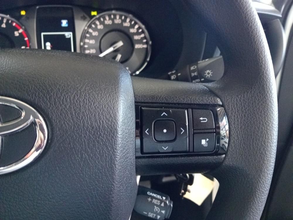 Toyota Hilux 2.4 Gd-6 Raider D Cab At