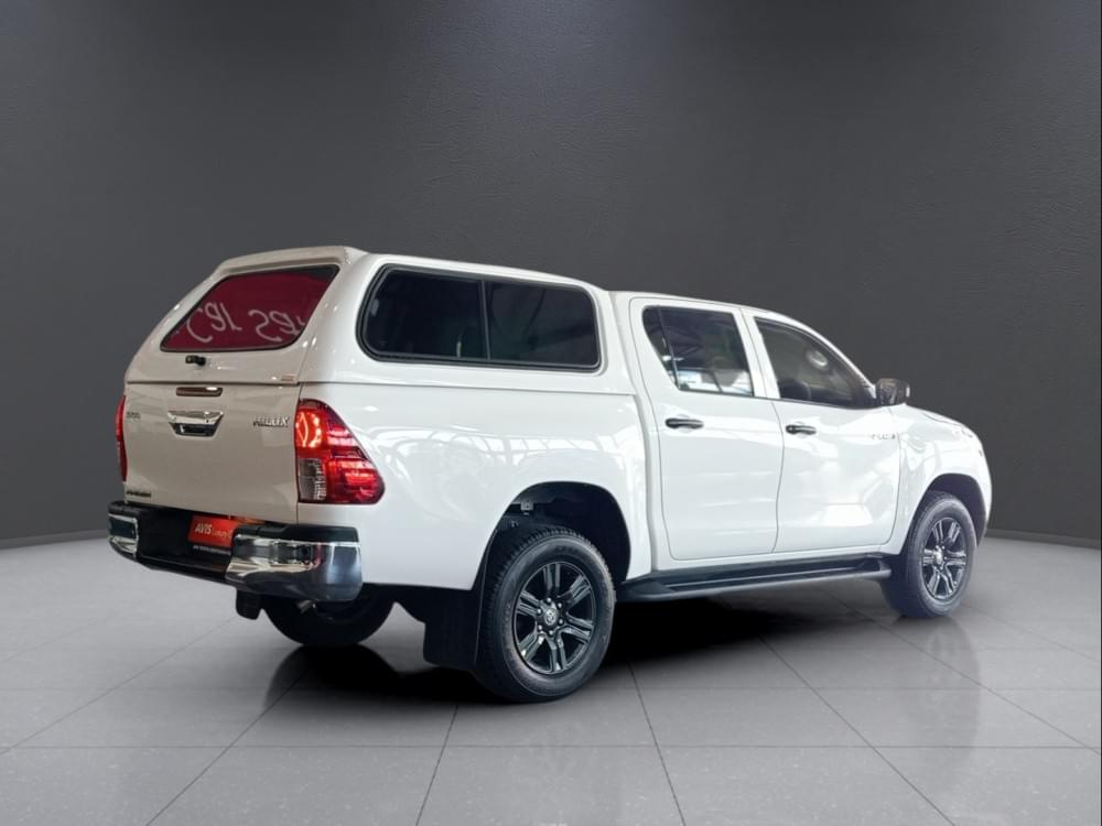 Toyota N/A 2.4 Gd-6 Raider D Cab At