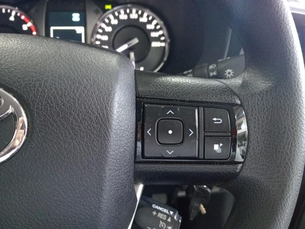 Toyota N/A 2.4 Gd-6 Raider D Cab At