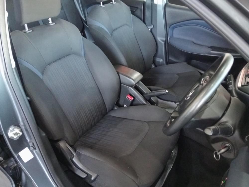 Toyota Starlet 1.5 Xs At