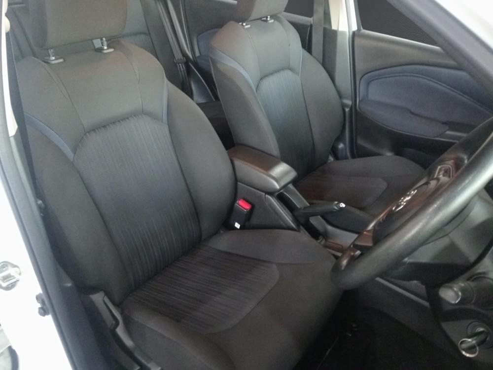 Toyota Starlet 1.5 Xs At