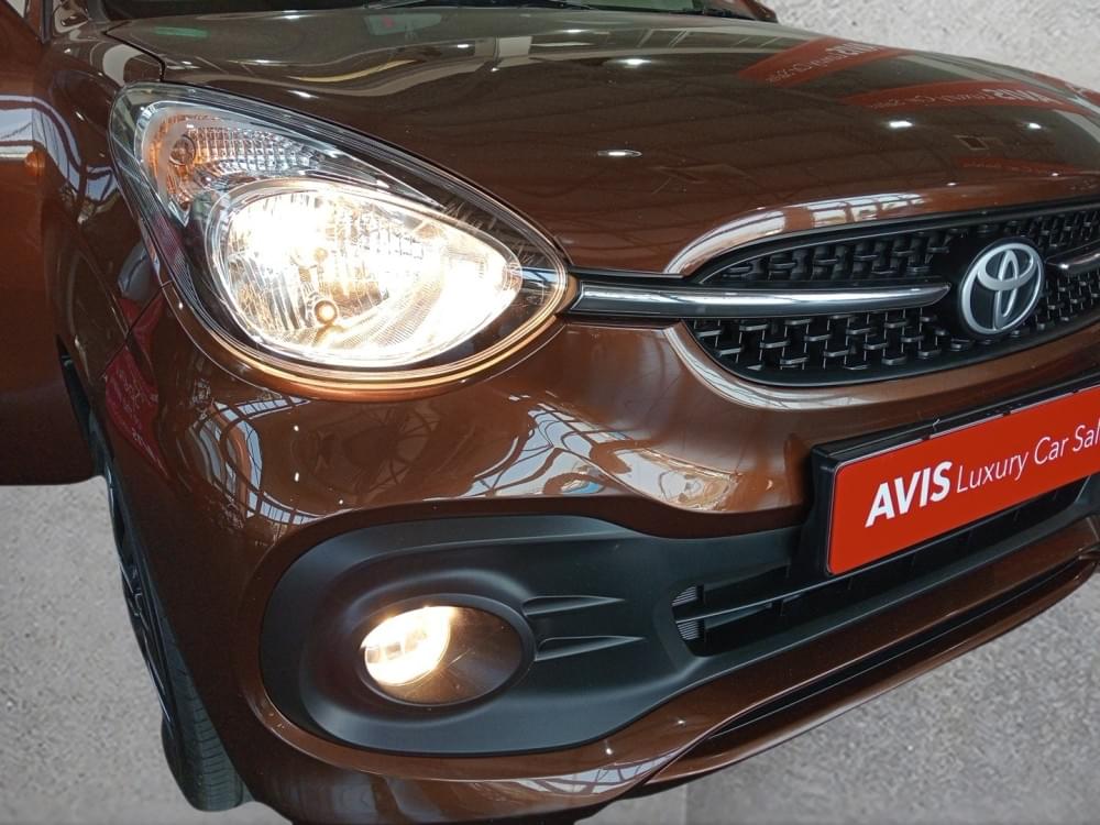 Toyota Vitz 1.0 Xr Amt